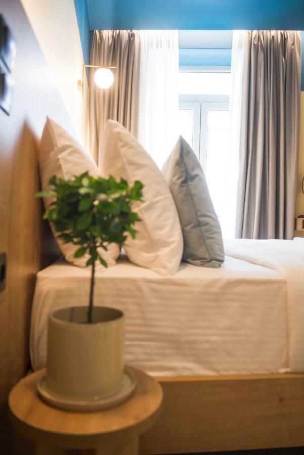 Metis Urbane Living Spaces 3*
