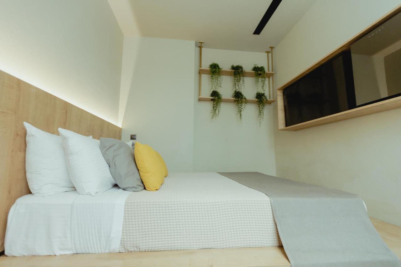 מלון דירות Metis Urbane Living Spaces