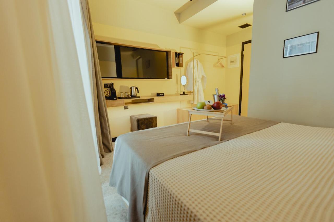 Metis Urbane Living Spaces 3*