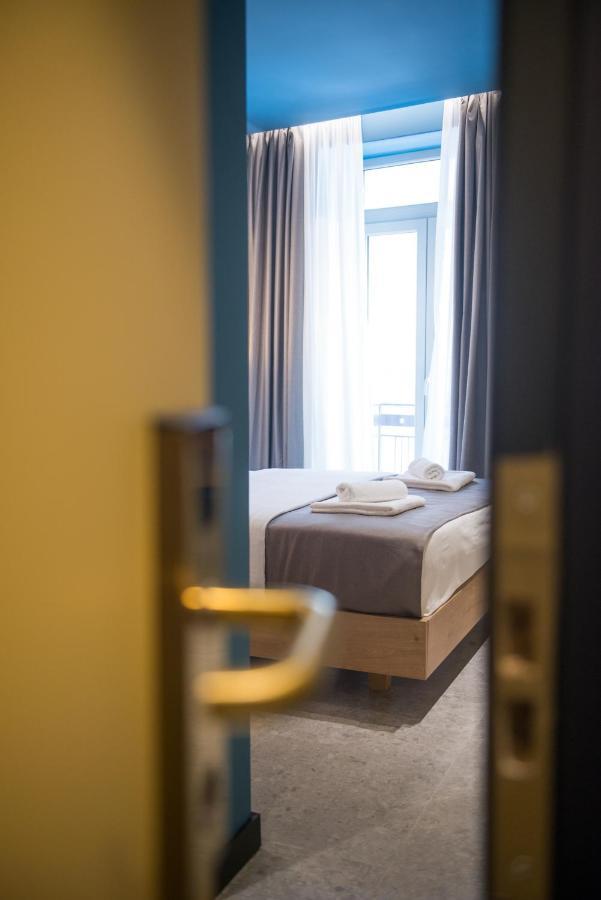 Metis Urbane Living Spaces Aparthotel 3*
